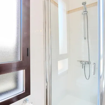 Vero - Private In Villa *