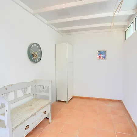 Vero - Private In Villa *