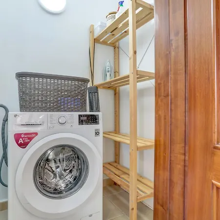 Vero - Private In Villa *